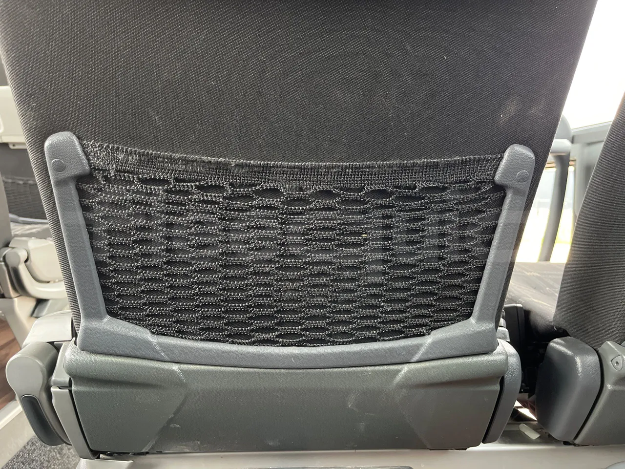 Mercedes-Benz Tourismo RHD 632 01 - EUR6 - 290kW - 12.96m - mesh detail photo