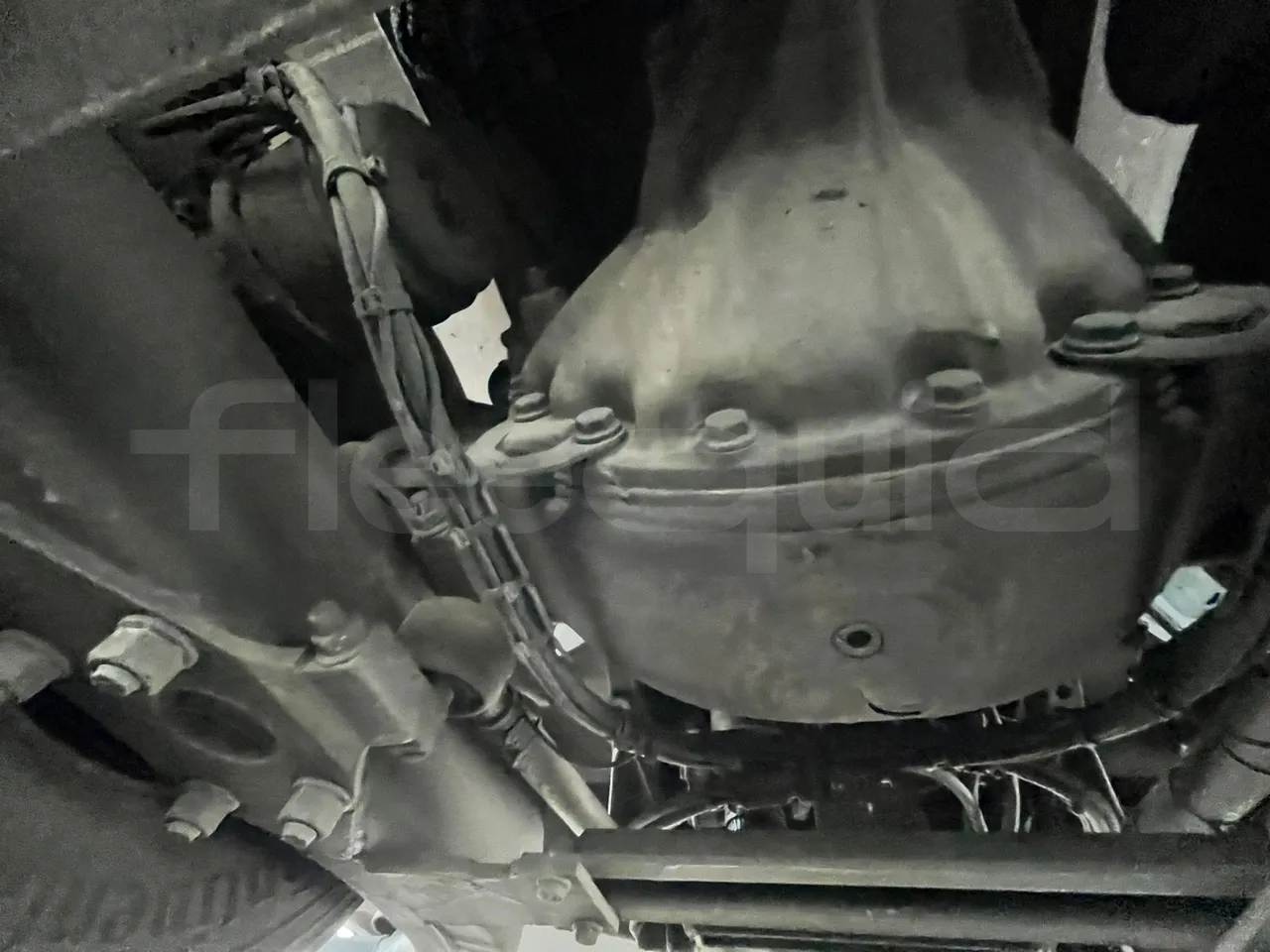 Mercedes-Benz Tourismo RHD 632 01 - EUR6 - 290kW - 12.96m - differential photo