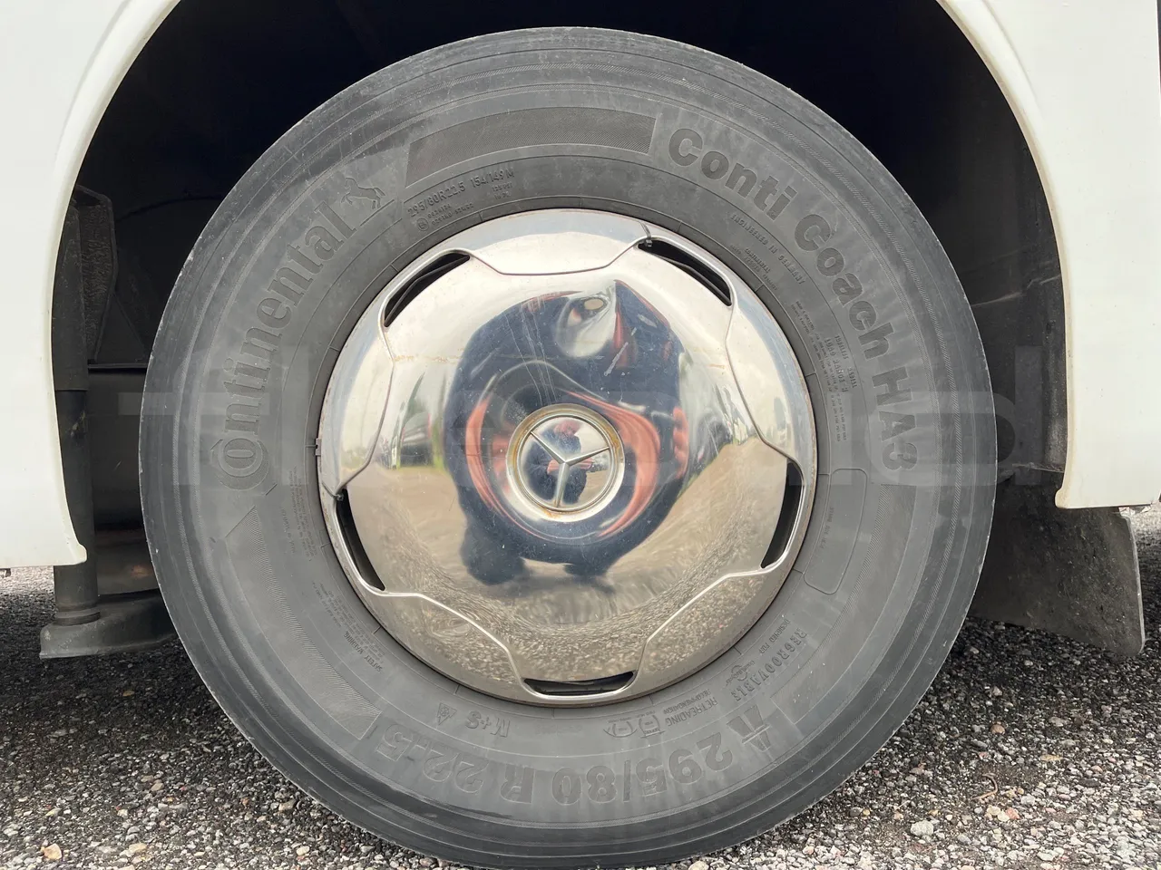 Mercedes-Benz Tourismo RHD 632 01 - EUR6 - 290kW - 12.96m - rear left tire photo