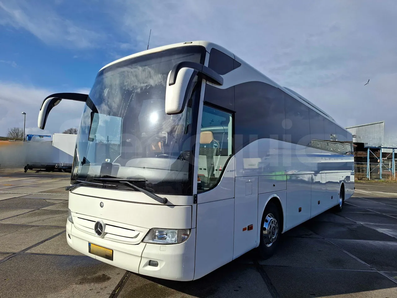 Mercedes-Benz Tourismo 632 01 - EUR6 - 290kW - 12.960m - 3/4 front left