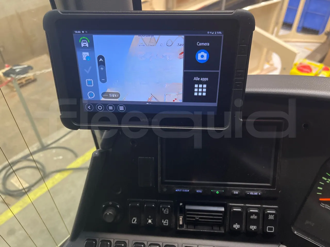 Mercedes-Benz Tourismo 632 01 - EUR6 - 290kW - 12.960m - camera accessories photo