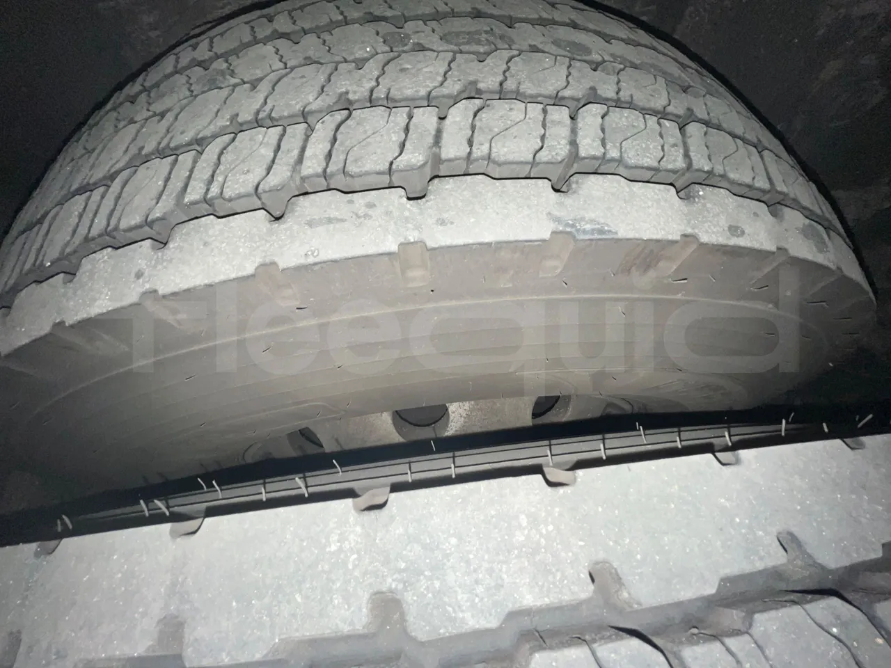 Mercedes-Benz Tourismo 632 01 - EUR6 - 290kW - 12.960m - axel 3 caliper brakes right