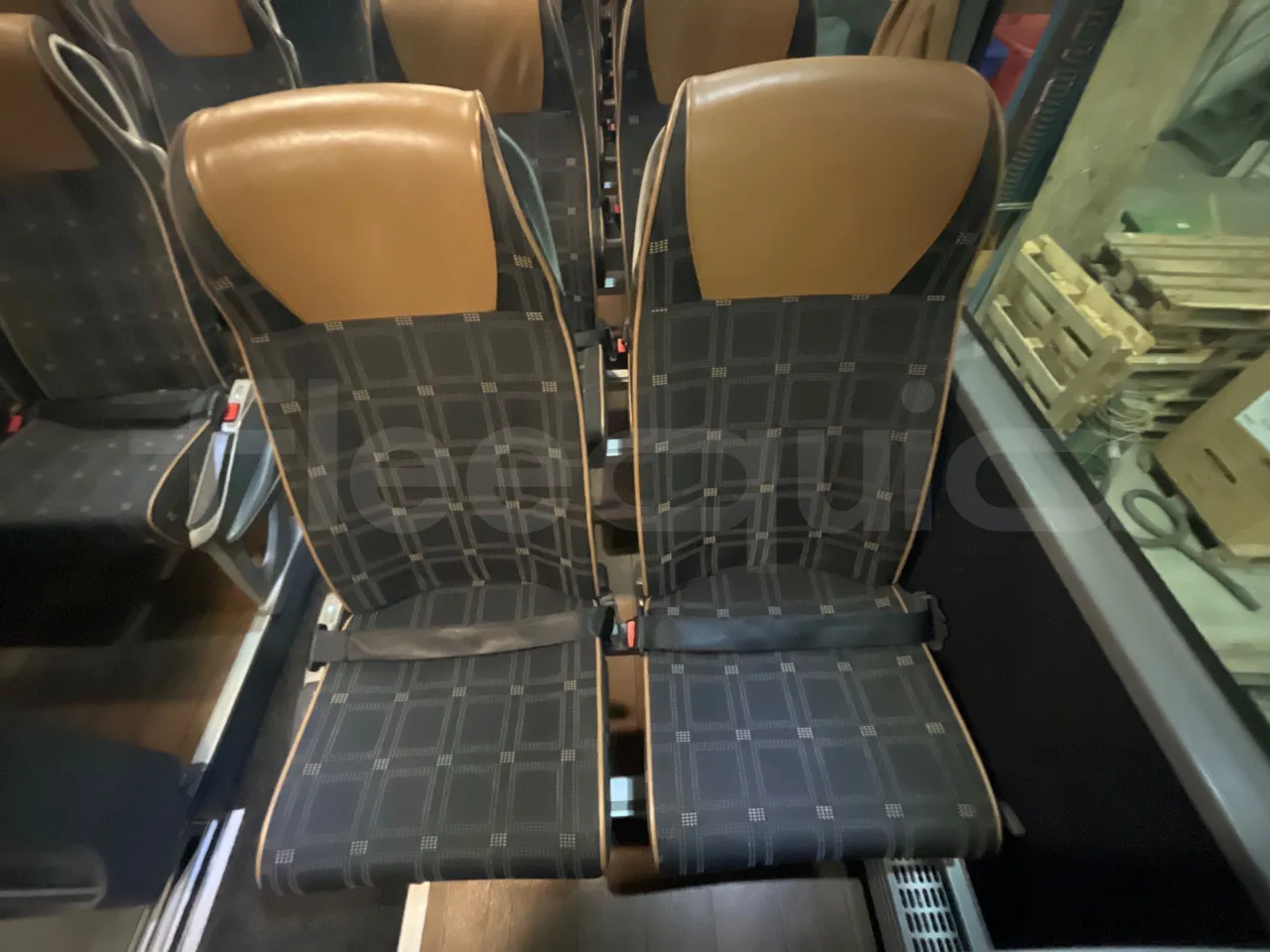 Mercedes-Benz Tourismo 632 01 - EUR6 - 290kW - 12.960m - central seat safety belt