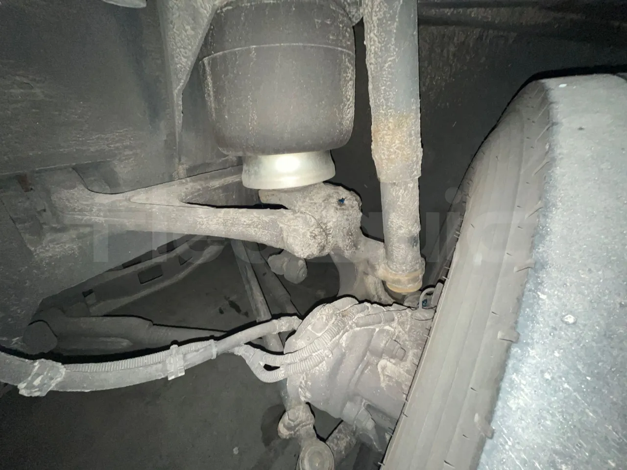 Mercedes-Benz Tourismo 632 01 - EUR6 - 290kW - 12.960m - front shock absorbers left