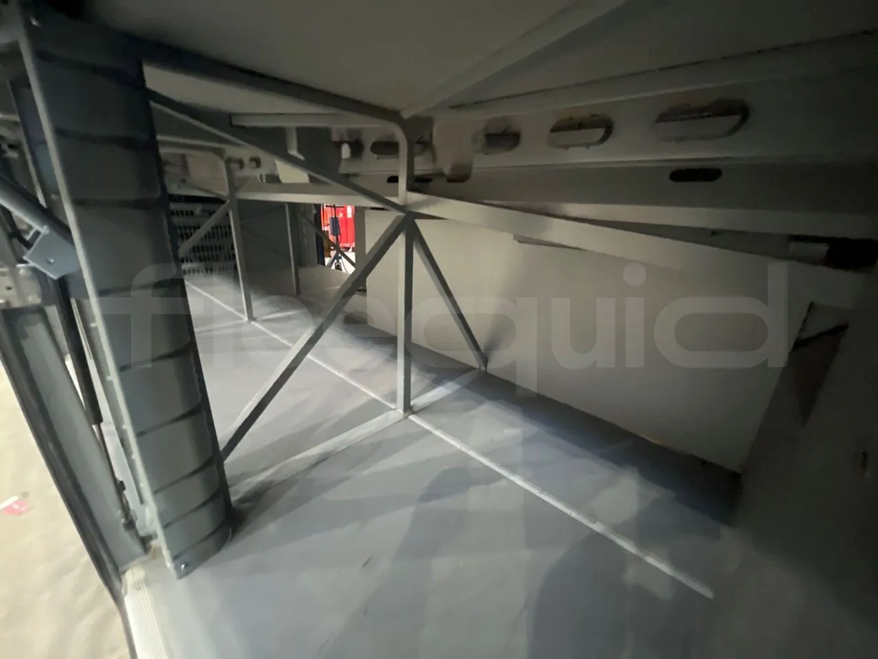 Mercedes-Benz Tourismo 632 01 - EUR6 - 290kW - 12.960m - luggage rack photo