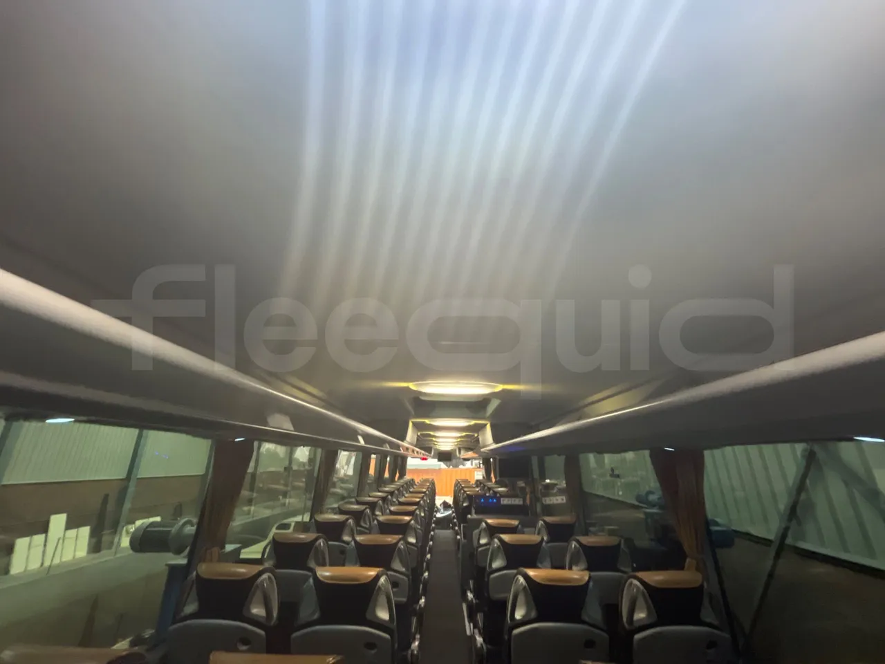 Mercedes-Benz Tourismo 632 01 - EUR6 - 290kW - 12.960m - overhead compartments photo