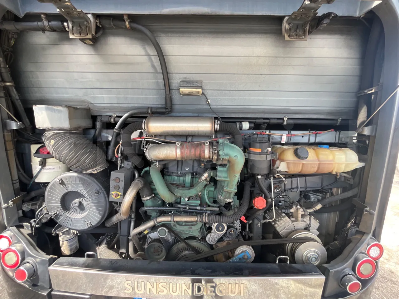 Volvo Sunsundegui SC7/ Euro 6 - 345 Kw - 13.125 Mt - central axle (18m)