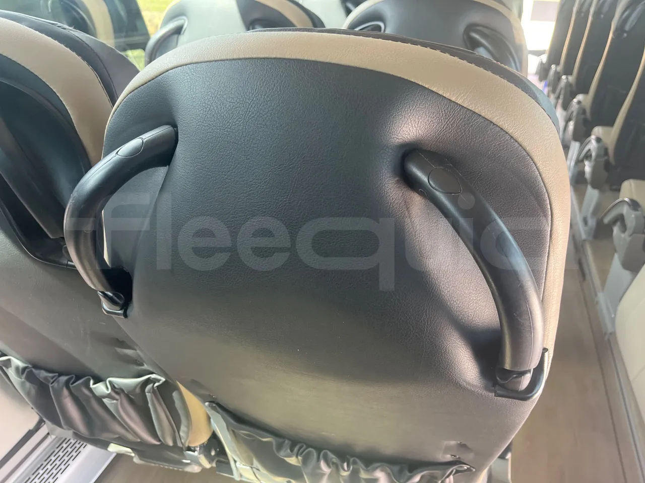 Volvo Sunsundegui SC7/ Euro 6 - 345 Kw - 13.125 Mt - single seat detail