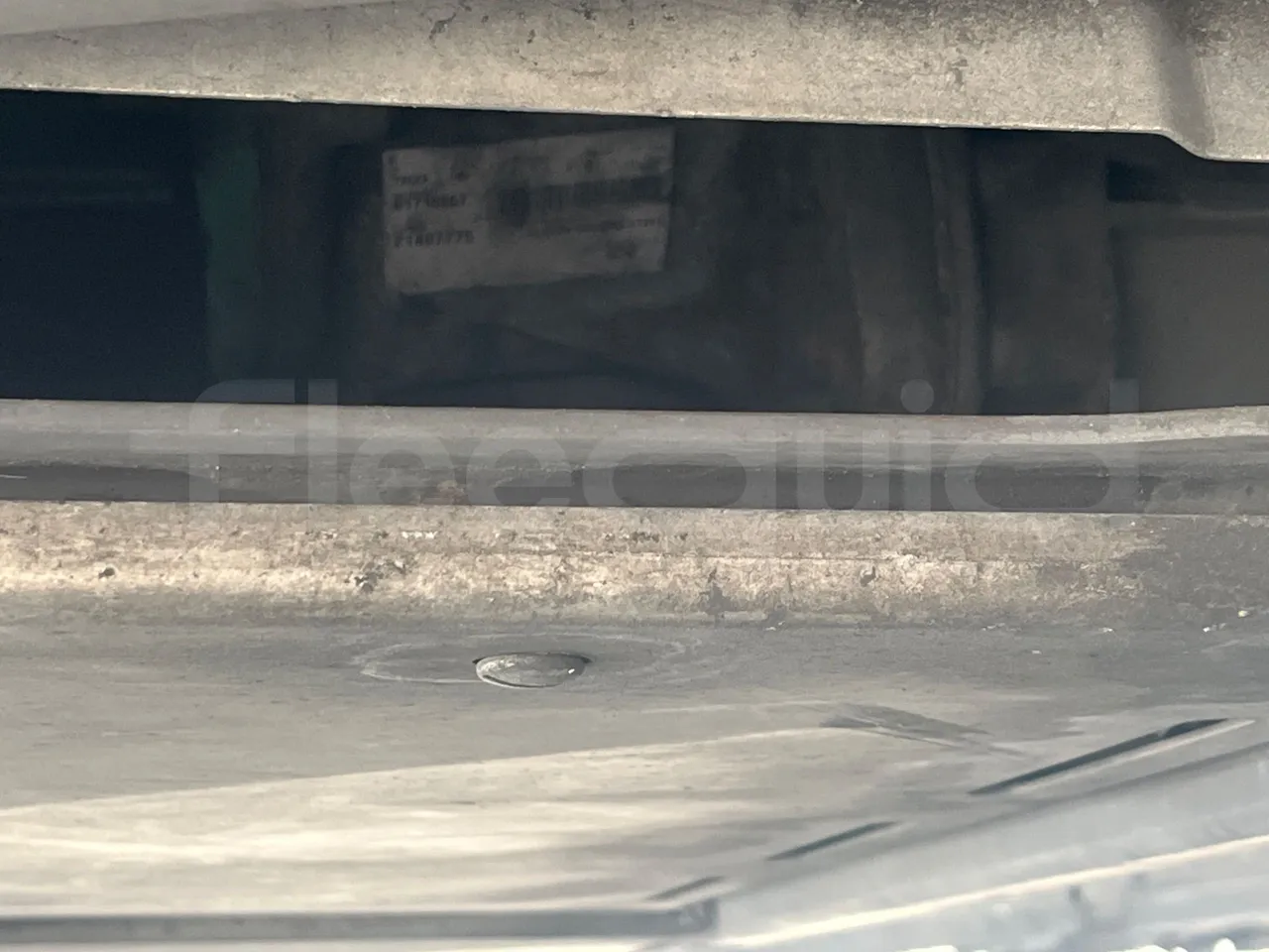 Volvo Sunsundegui SC7/ Euro 6 - 345 Kw - 13.125 Mt - axle 2 discs left