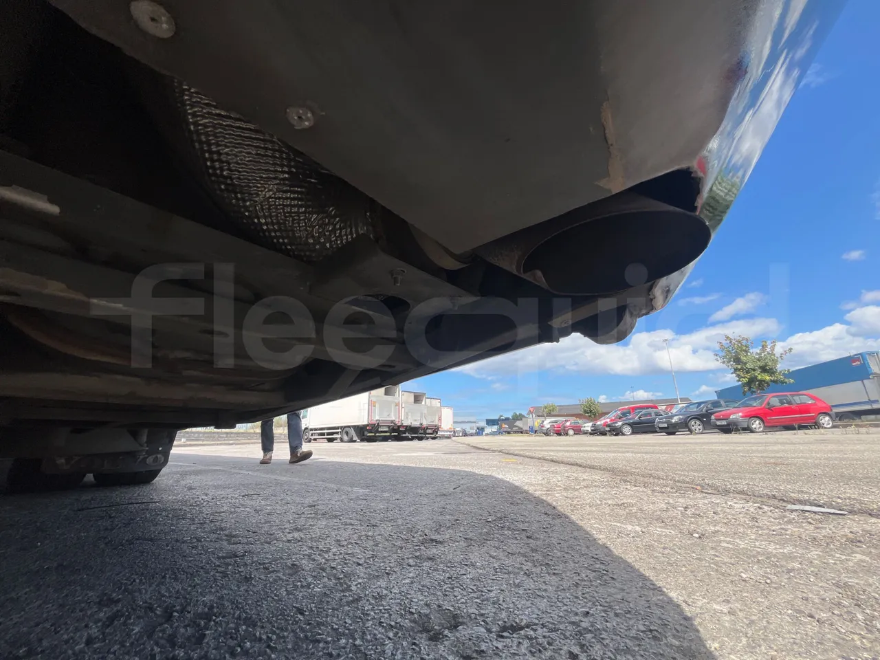 Volvo Sunsundegui SC7/ Euro 6 - 345 Kw - 13.125 Mt - exhaust photo