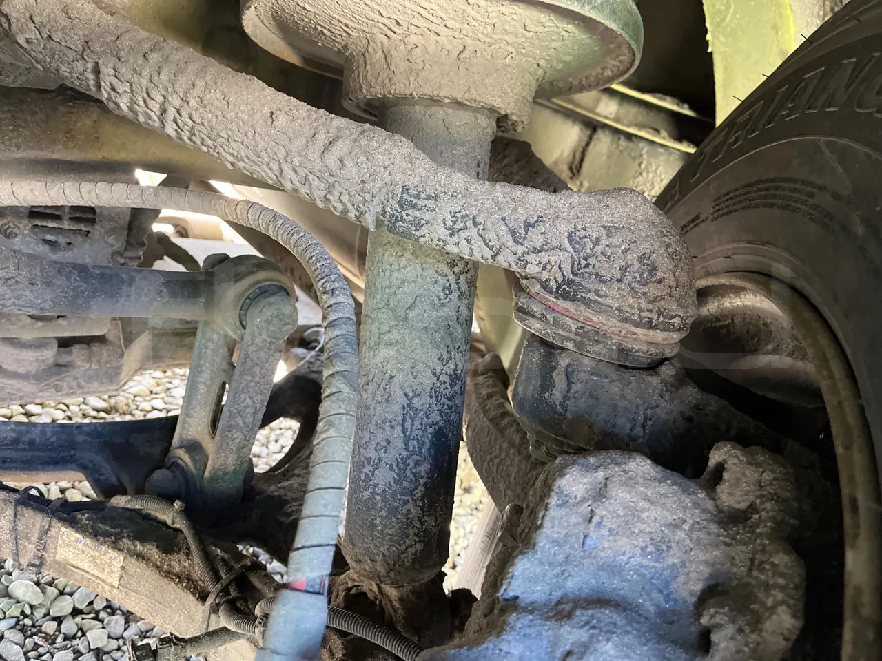 Iveco Recreo SFR160 - Euro5 - 243 kW - 12.760 mt - front shock absorbers left