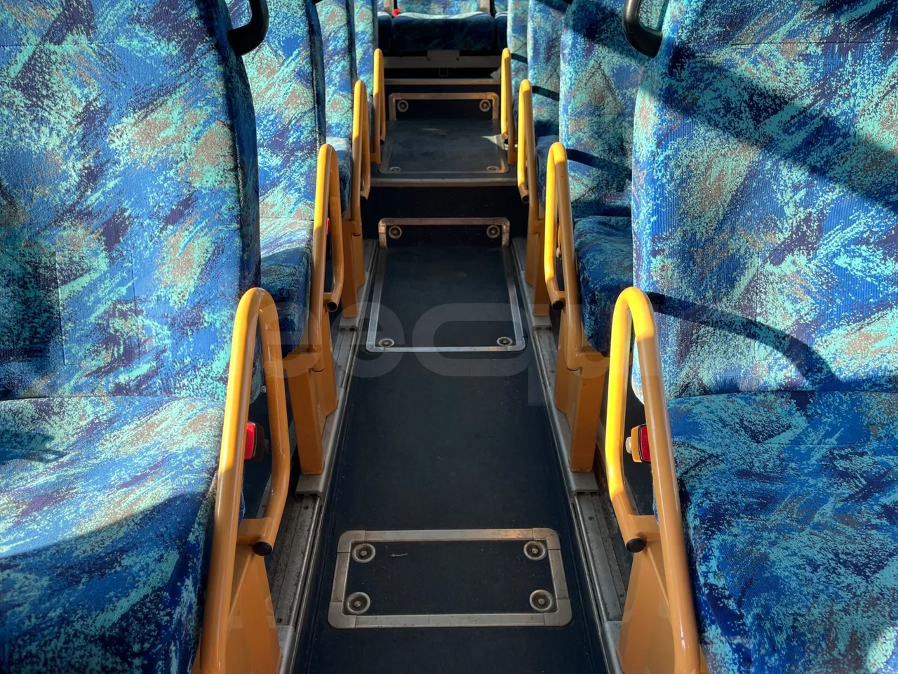 Iveco Recreo SFR160 - Euro5 - 243 kW - 12.760 mt - floor hatches photo