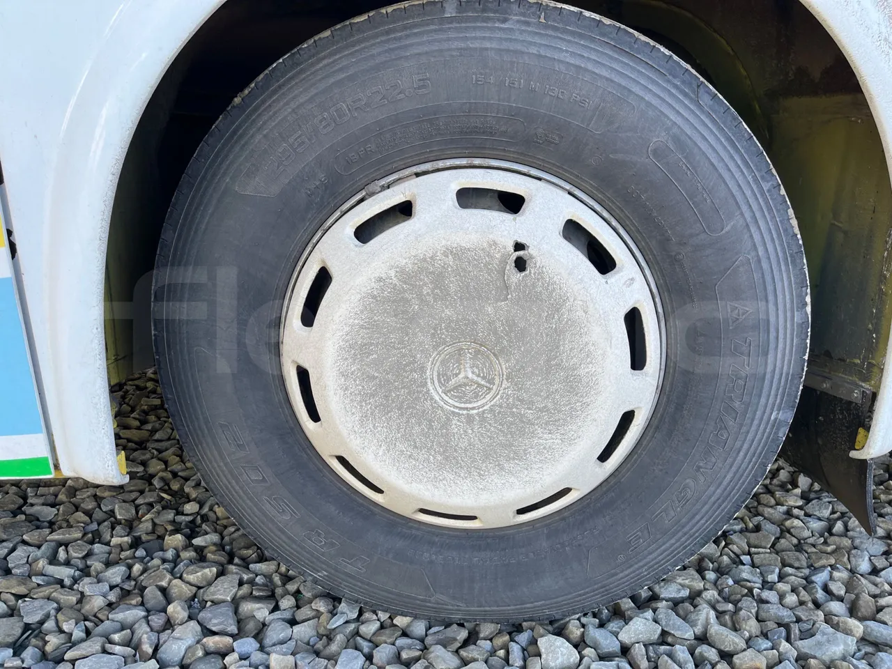 Iveco Recreo SFR160 - Euro5 - 243 kW - 12.760 mt - front left tire measurements