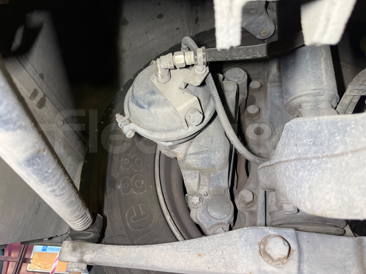 Iveco Citelis Citelis 18 m Diesel - front brake calipers right