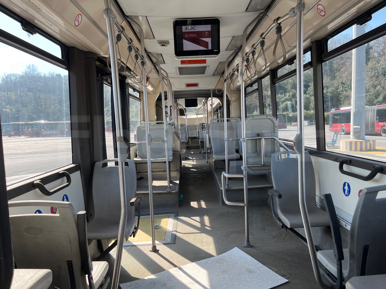 Iveco Citelis Citelis 18 m Diesel - interior reverse seats driver height (mandatory for bus to scrap)