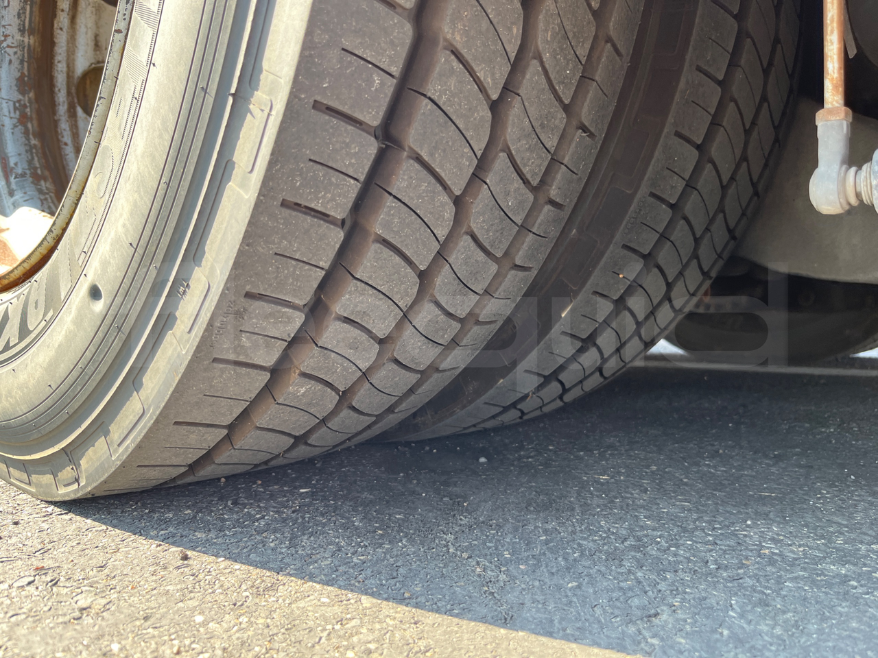 Iveco Citelis Citelis 18 m Diesel - tread condition third axle tires right
