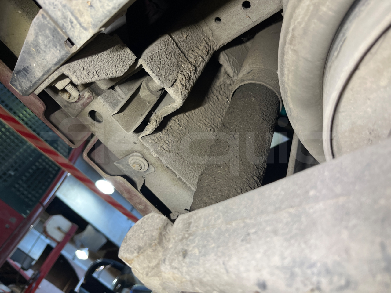 Iveco Citelis Citelis 18 m Diesel - axle 2 shock absorbers 1 right