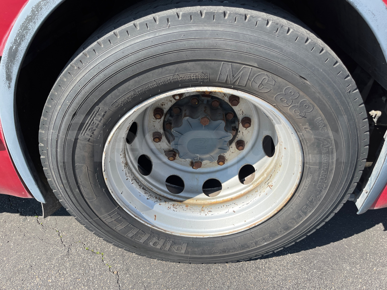Iveco Citelis Citelis 18 m Diesel - rear left tire photo