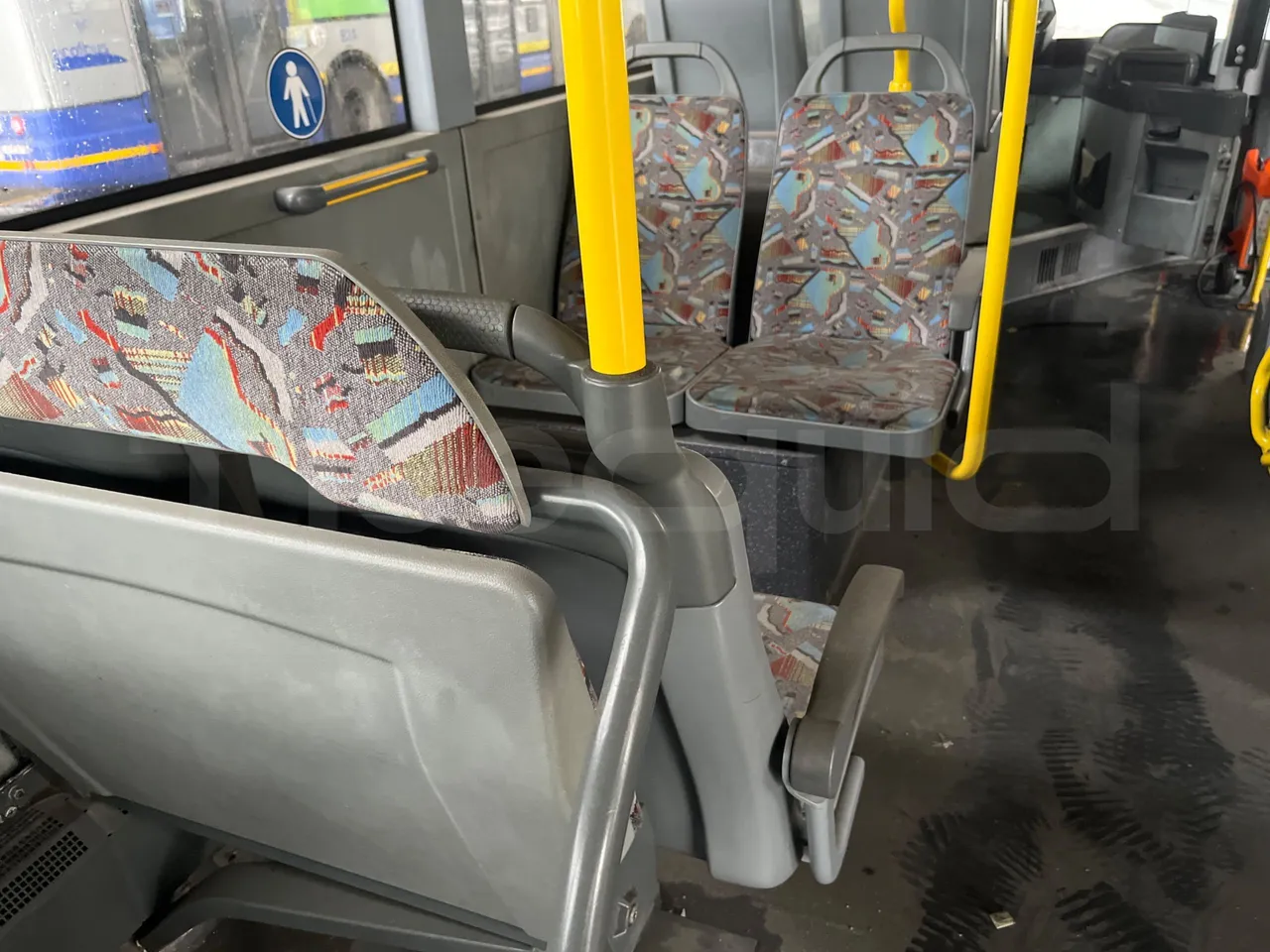 Mercedes-Benz Citaro Evobus MB0530 - Euro5 - 210kW - 10.503mt - armrest detail photo