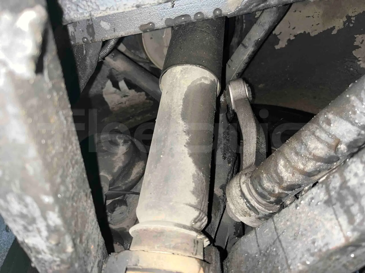 Mercedes-Benz Citaro Evobus MB0530 - Euro5 - 210kW - 10.503mt - front shock absorbers right