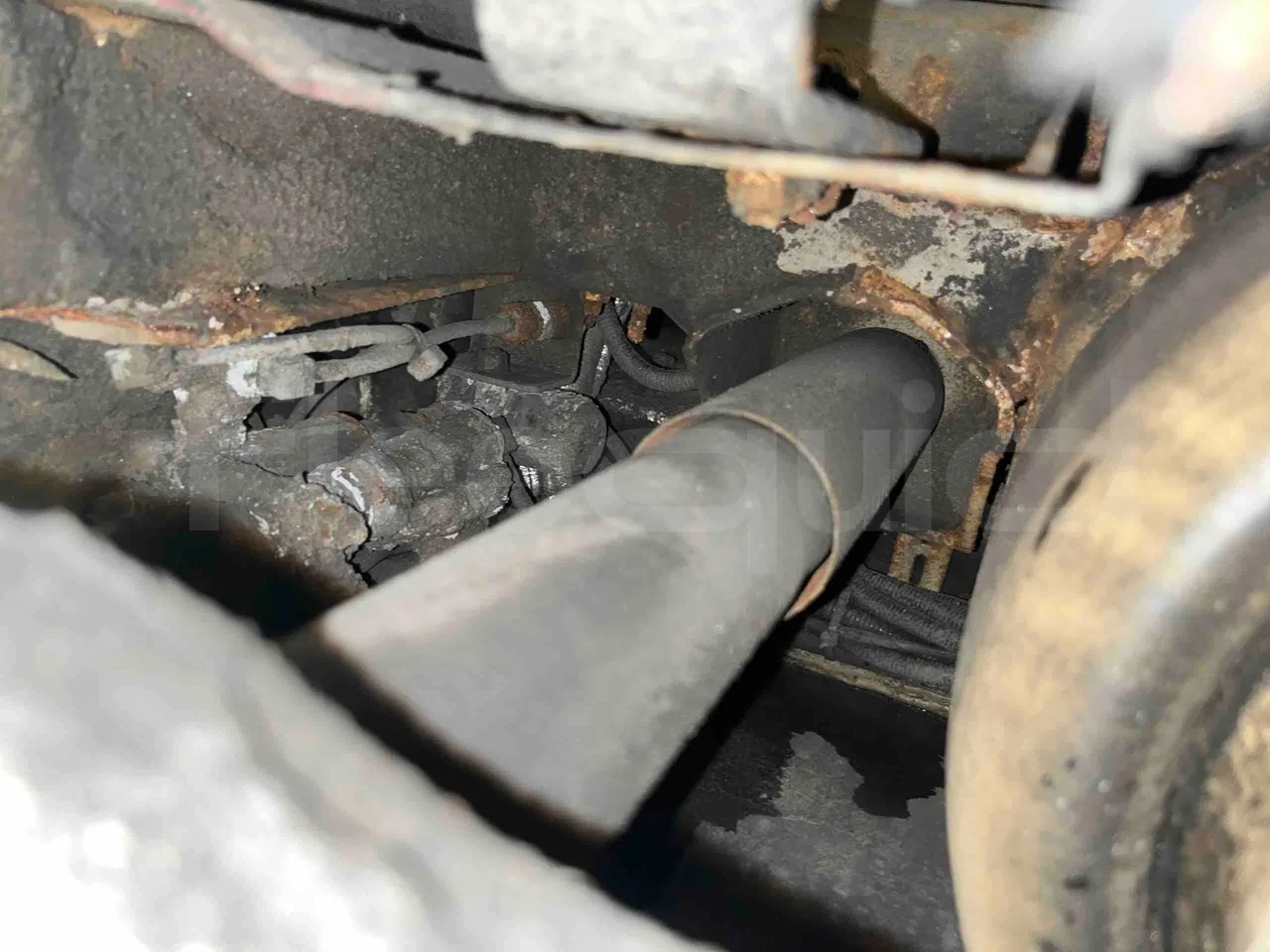 Mercedes-Benz Citaro Evobus MB0530 - Euro5 - 210kW - 10.503mt - axle 2 shock absorbers 2 left