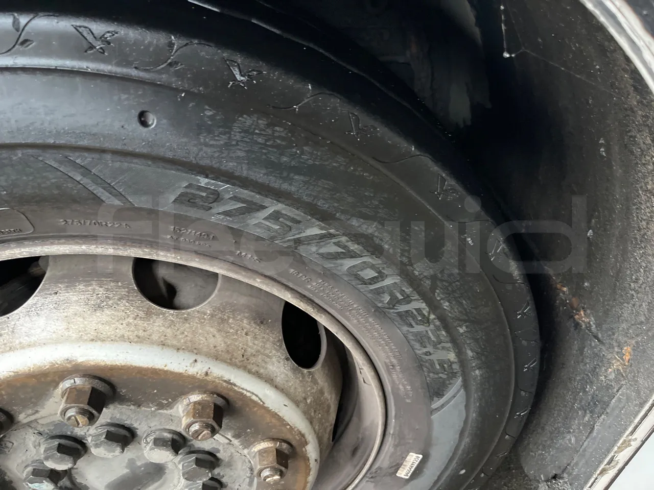Mercedes-Benz Citaro Evobus MB0530 - Euro5 - 210kW - 10.503mt - front left tire measurements