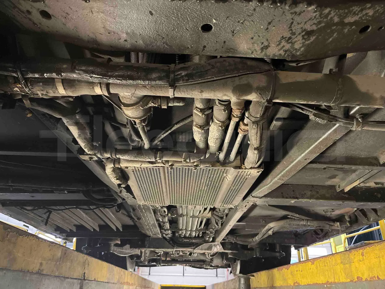 Mercedes-Benz Citaro Evobus MB0530 - Euro5 - 210kW - 10.503mt - central undercarriage photo