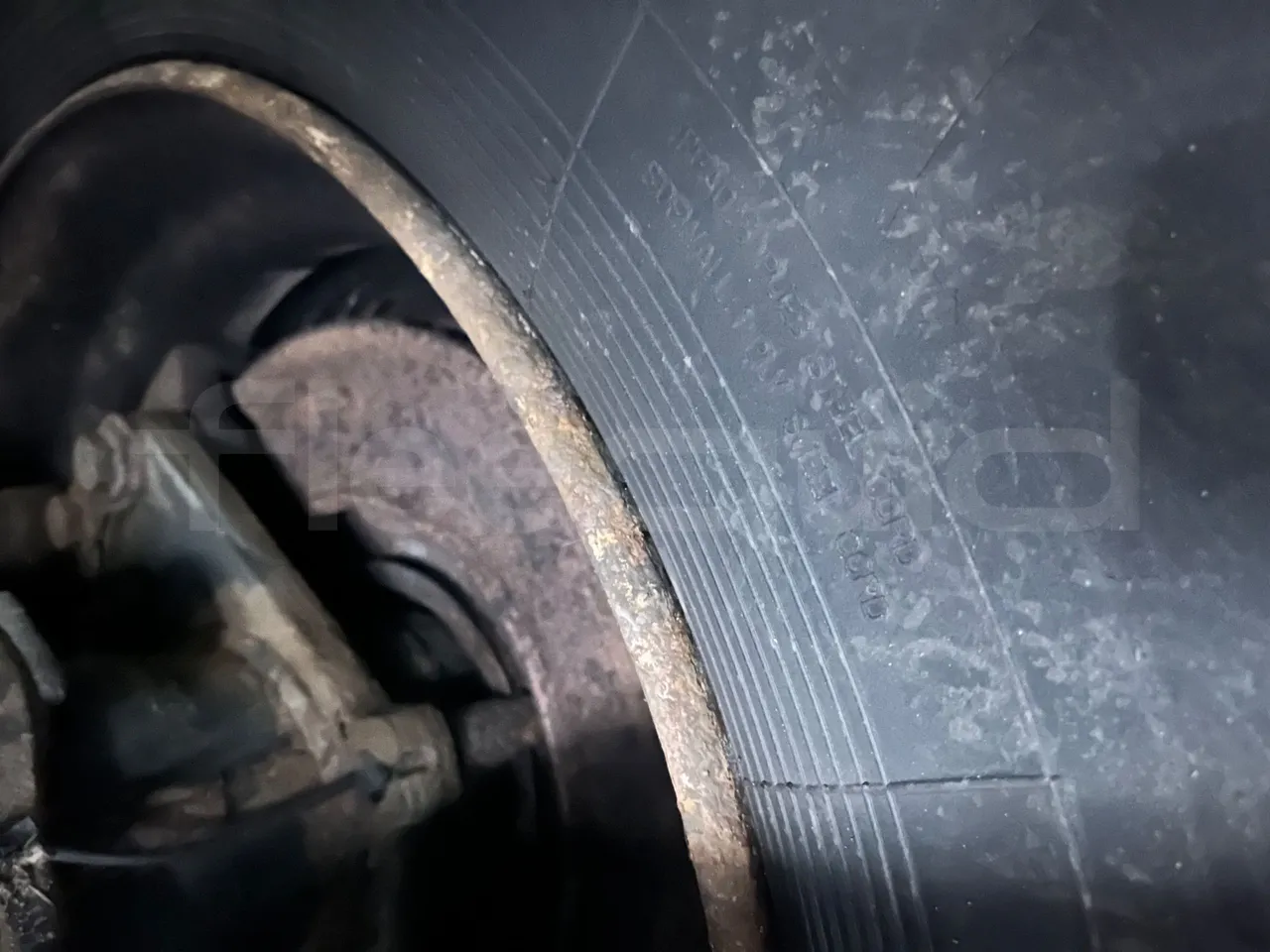 Setra S317UL UL - Euro3 - 220kW - 13.850mt - axle 2 discs left