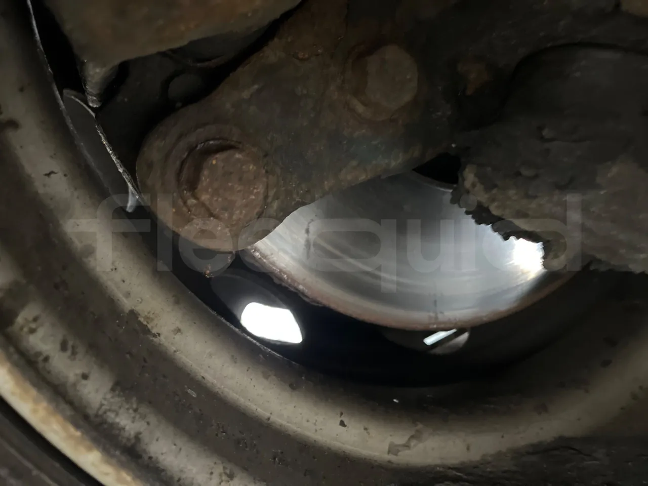 Setra S317UL UL - Euro3 - 220kW - 13.850mt - front discs right