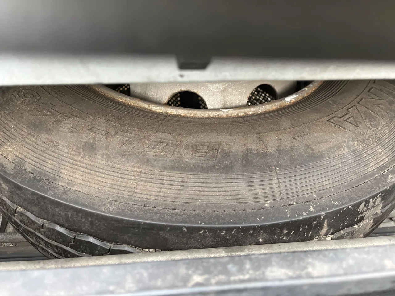 Setra S317UL UL - Euro3 - 220kW - 13.850mt - spare wheel