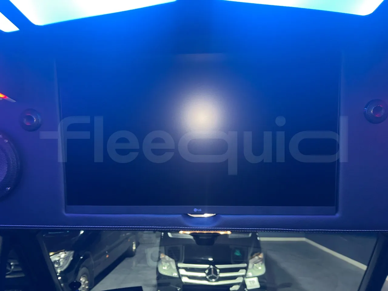 Mercedes-Benz Sprinter 906BB35 - Euro 6 - 140 kW - 5.900 mt - monitor detail photo