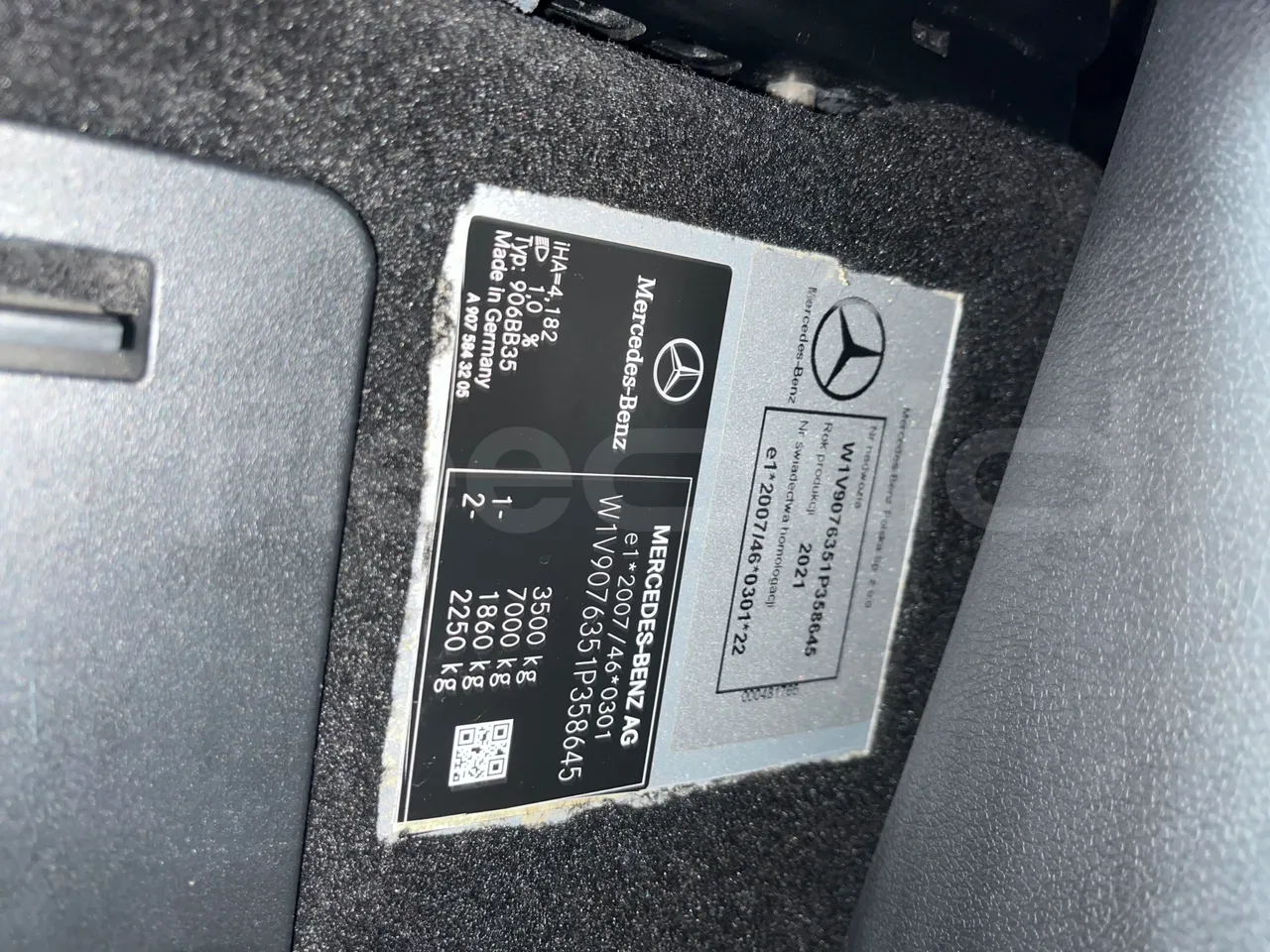 Mercedes-Benz Sprinter 906BB35 - Euro 6 - 140 kW - 5.900 mt - vehicle plate photo