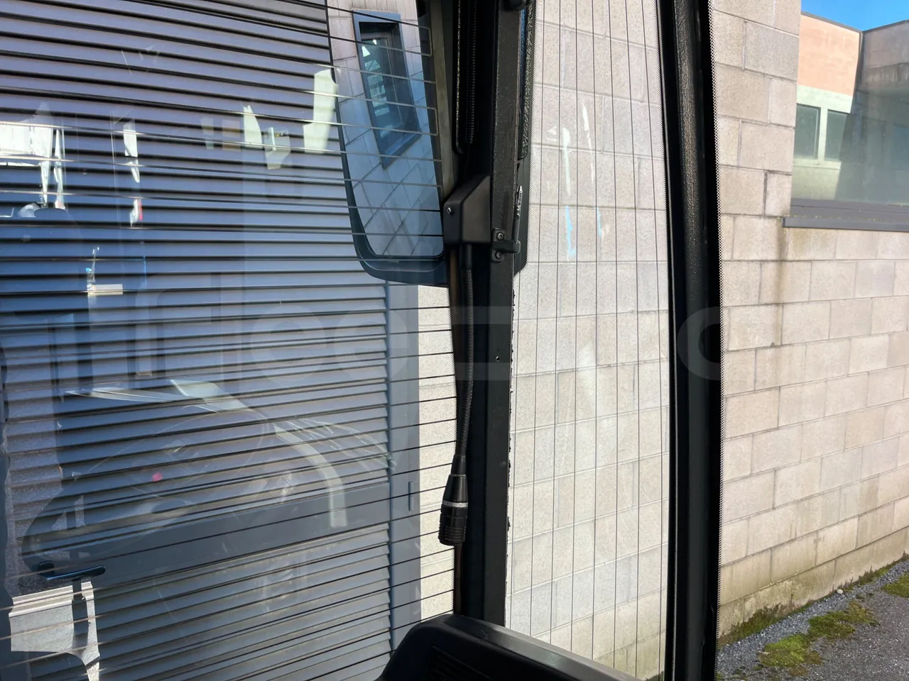 Mercedes-Benz O 530 G- 3P - Euro5 - 260kW - 17.940mt - driver microphone accessories photo