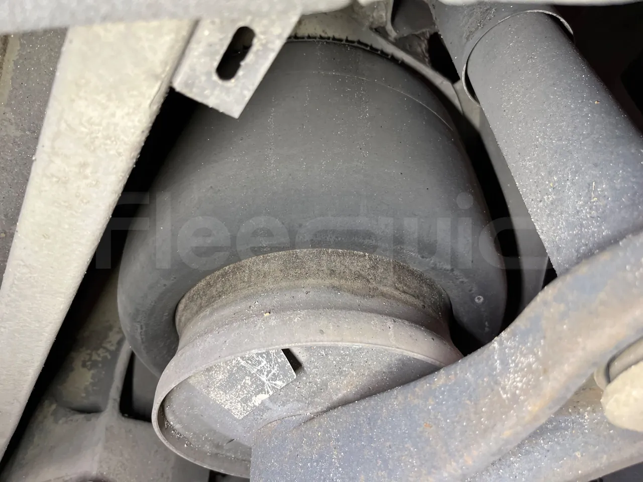 Mercedes-Benz O 530 G- 3P - Euro5 - 260kW - 17.940mt - axel 2 air springs 1 left