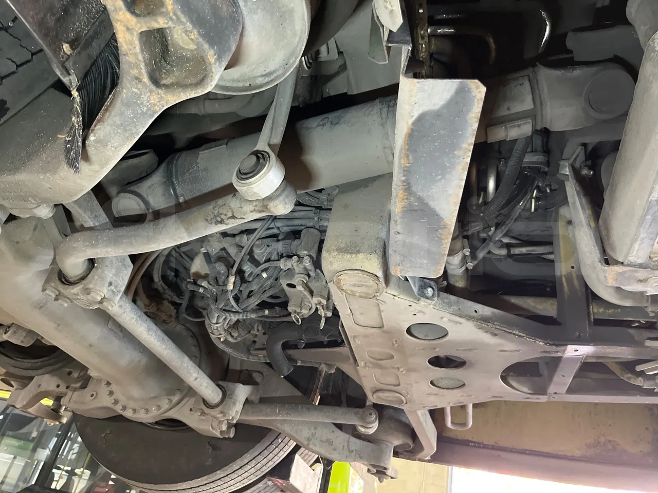 Mercedes-Benz O 530 G- 3P - Euro5 - 260kW - 17.940mt - driveshaft photo