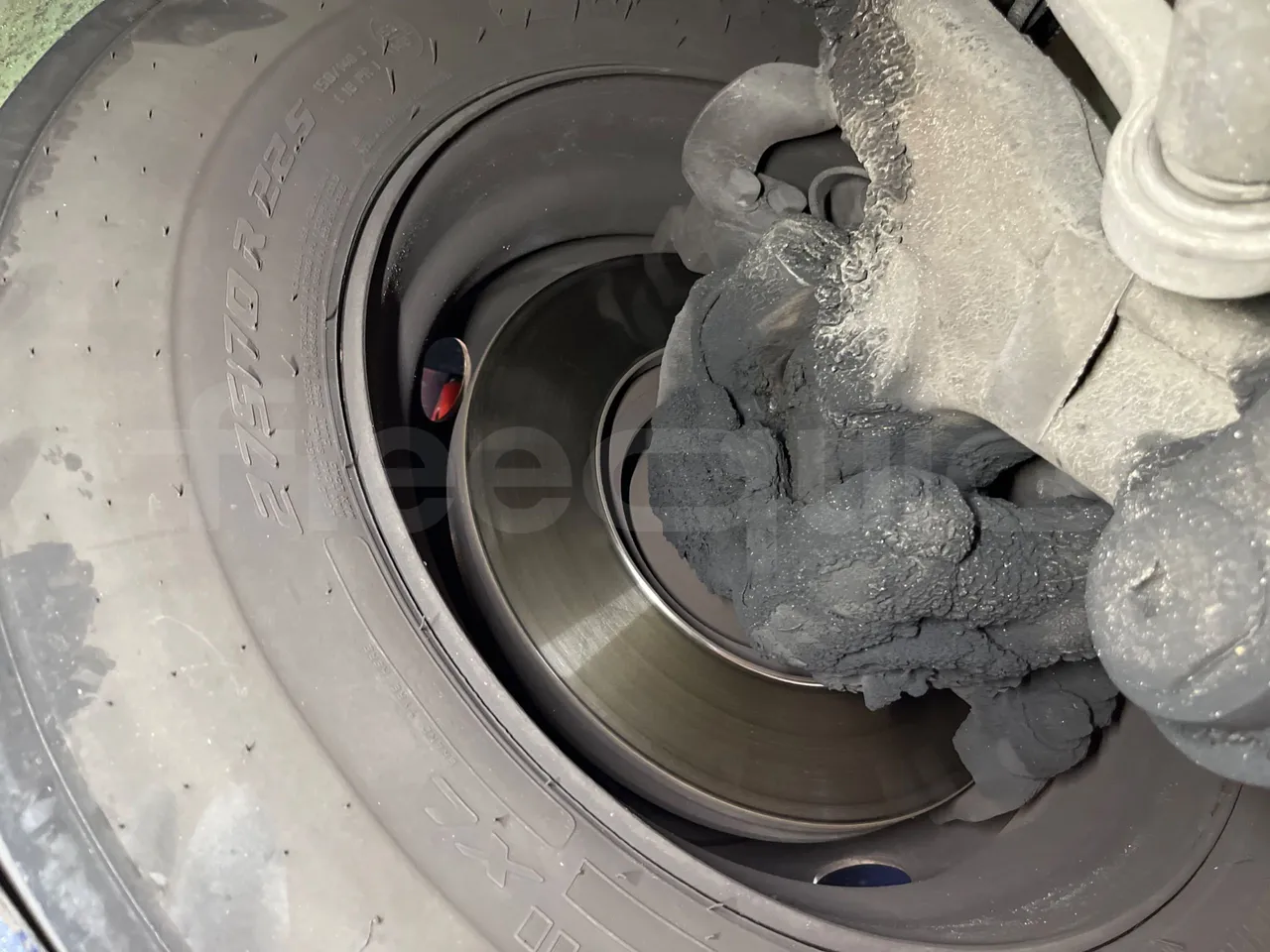 Mercedes-Benz O 530 G- 3P - Euro5 - 260kW - 17.940mt - front discs left