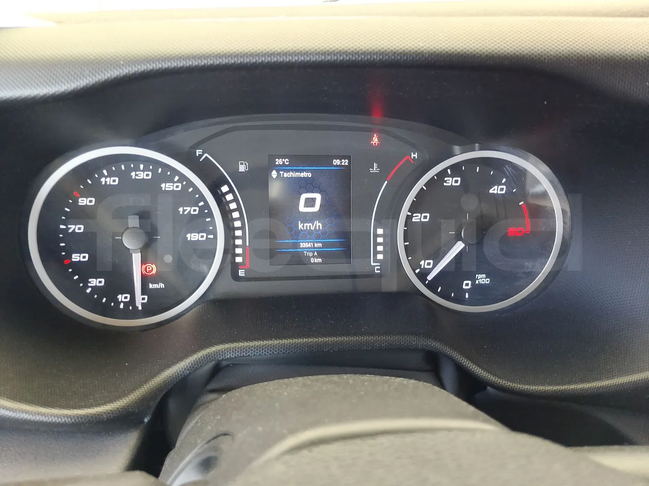 Iveco Indcar WGIVMY11 MOBI SCUOLABUS - EUR6 - 100Kw - 8,592m - dashboard lights on