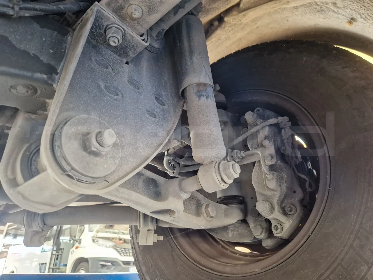 Iveco Indcar WGIVMY11 MOBI SCUOLABUS - EUR6 - 100Kw - 8,592m - axle 2 shock absorbers 1 right