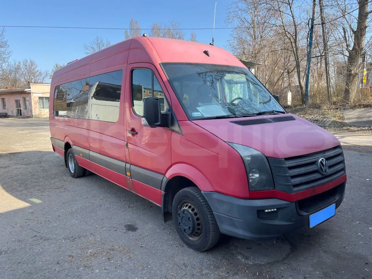 Volkswagen Crafter Euro6 - 120kW - 7.345mt - 3/4 front right doors