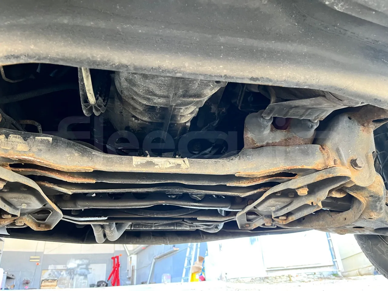 Volkswagen Crafter Euro6 - 120kW - 7.345mt - front axle central