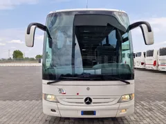 Mercedes-Benz Tourismo RHD / Euro 6 - 290 Kw - 12,140 Mt - front photo