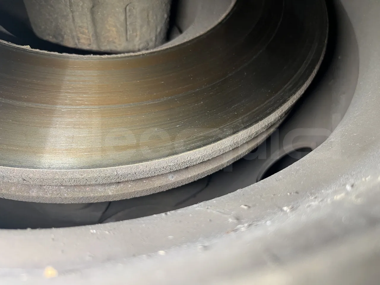 Mercedes-Benz Citaro K - Second Axle Discs Left Side