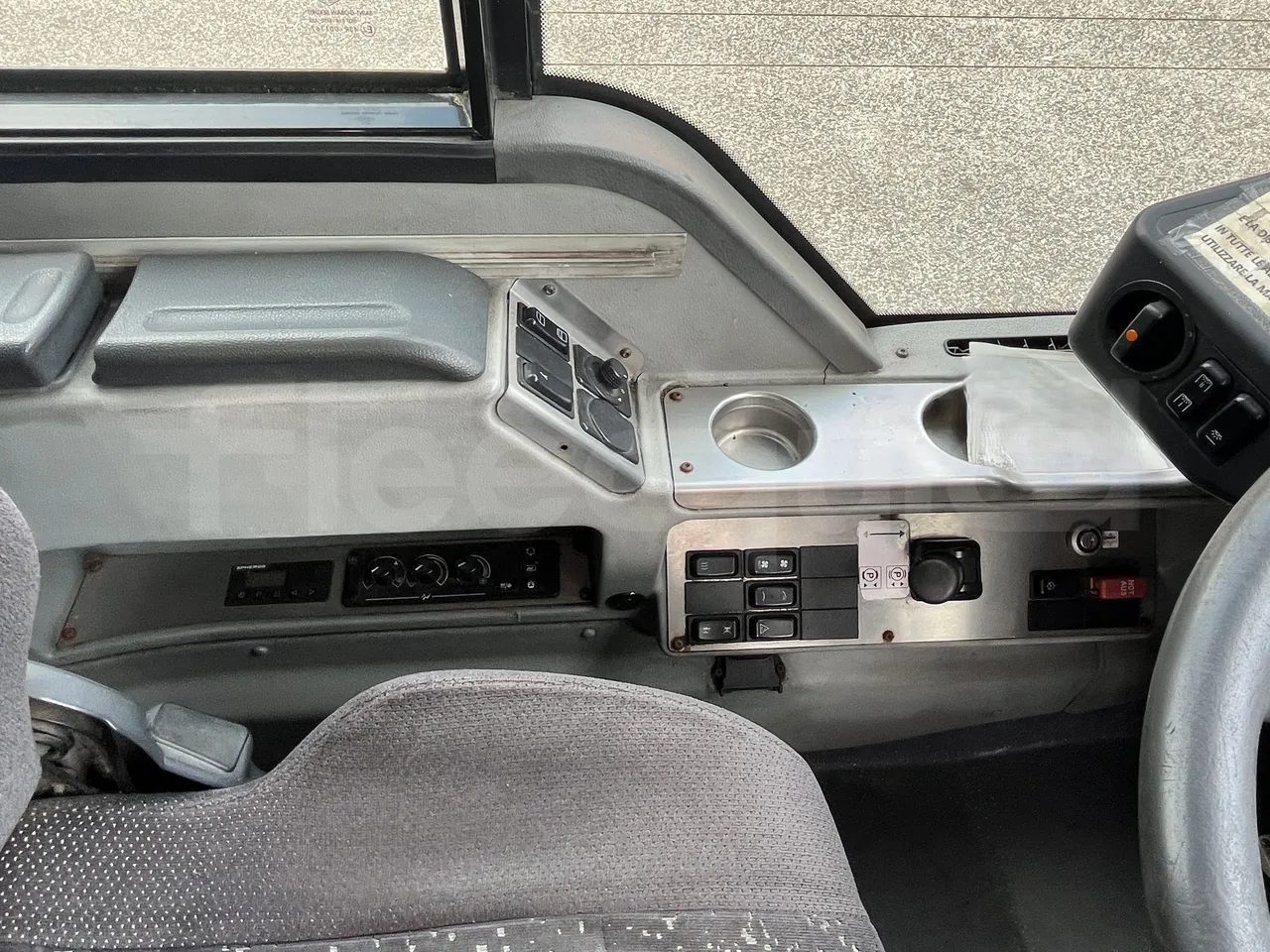Mercedes-Benz Citaro K - Onboard Device 3 Left Side