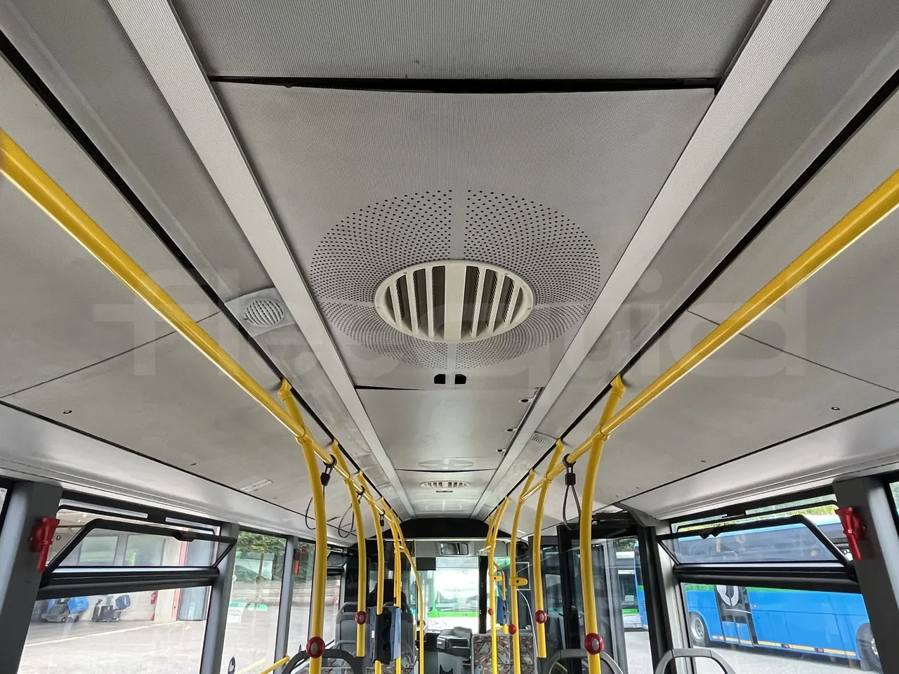 Mercedes-Benz Citaro K - Overhead Compartments