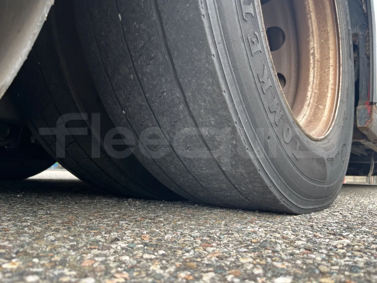 Mercedes-Benz Citaro K - Second Axle Right Side: Tyre Tread