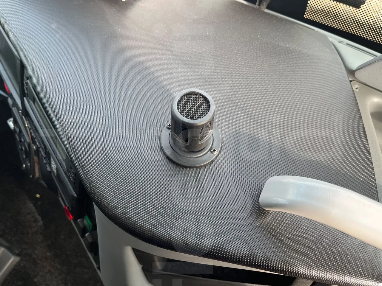 Van Hool Astromega TDX25 - EUR6 - 390kW - 13.15m - hostes microphone accessories photo