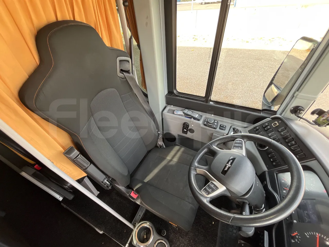 Van Hool Astromega TDX25 - EUR6 - 390kW - 13.15m - driver's seat photo