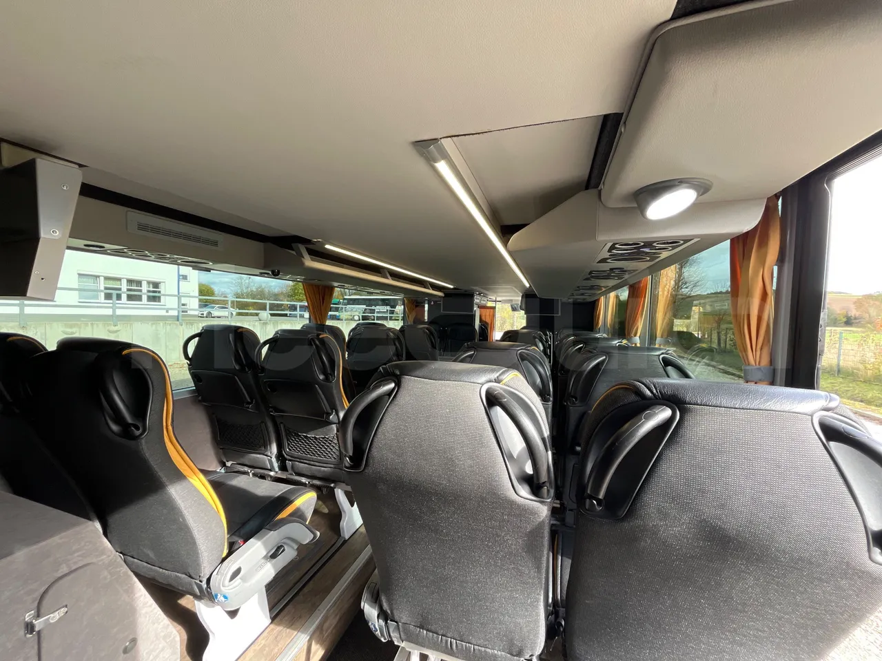 Van Hool Astromega TDX25 - EUR6 - 390kW - 13.15m - forward view all seats last row height