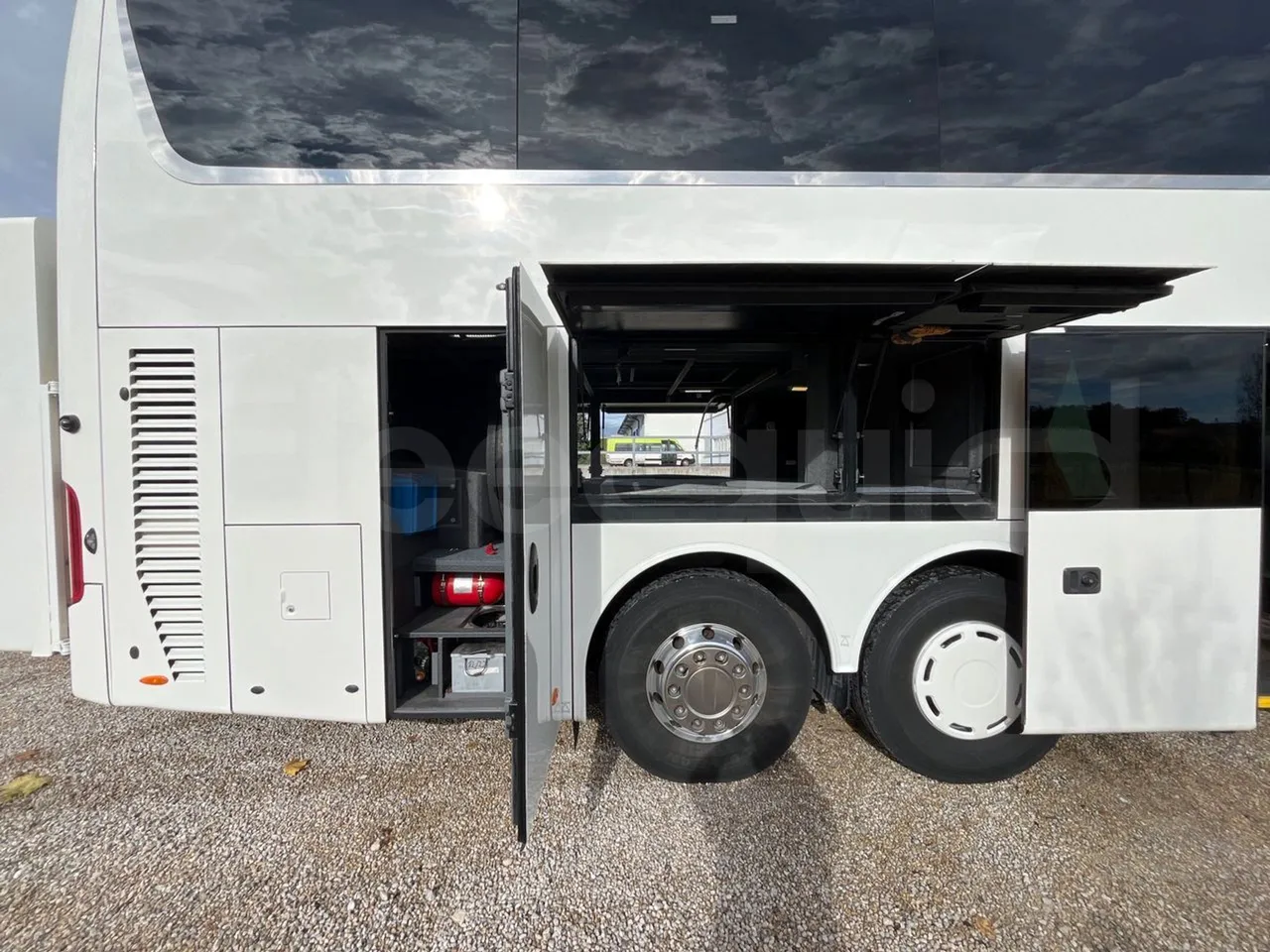 Van Hool Astromega TDX25 - EUR6 - 390kW - 13.15m - luggage rack photo