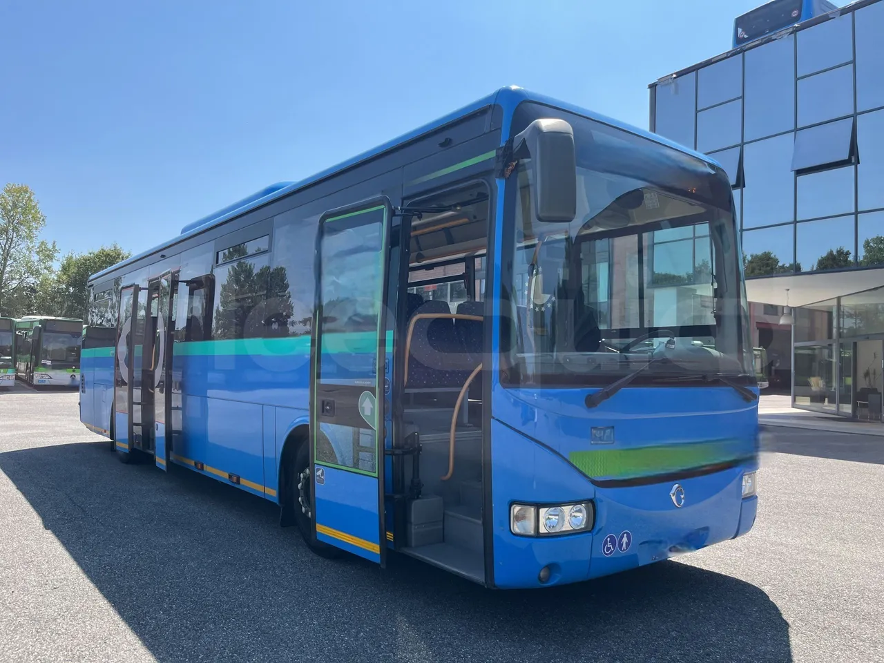 Iveco Crossway - 3/4 Front Right Side Doors Open